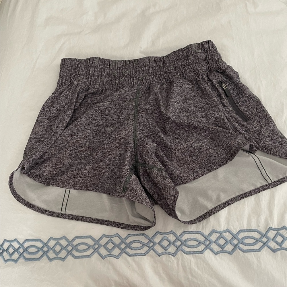 Lululemon gray shorts